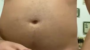 Gainer quick cumshot