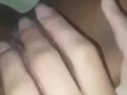 Gozando gostoso na cama 12/16