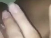 Gozando gostoso na cama 15/16