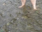 Walking through water - Screenshot 12 of 16 - Cute