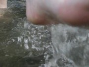 Walking through water - Screenshot 15 of 16 - Feet