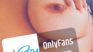 BBW in the Shower