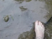 playing with the mud - Screenshot 15 of 16 - Barefoot