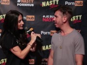 Pornhub Aria gets Nasty with JFL Fans! 12/16