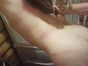 Застал соседку голой и возбужденной в туалете, как такую не выебать и залить лицо спермой!!! 14/16