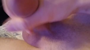 Jerking till I explode 