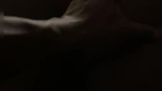 Netflix y Chill to Morning Fuck junto a la ventana - RedTube
