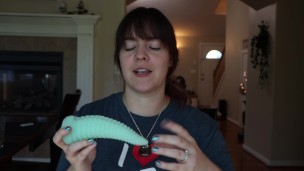 Toy Review - John Thomas® ORIGINAL Platinum Silicone Dildo