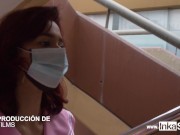 De esta manera engañas a una TIMIDA OTAKU VENEZOLANA a pasar una entrevista laboral por las calles d 1/16