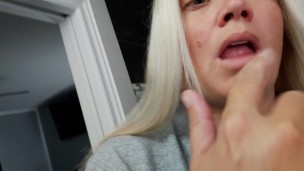 Tasting my pussy juices