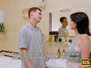 SISPORN Sexy girl has sex with her own stepbrother in bathroom 2/16