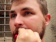 Tying knots in cherry stems