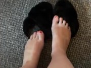 Sexy Feet in UGGS Baby 