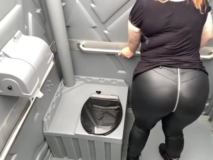 BBW sweaty leather pants MASTURBATION in a porta potty |KALLIELONEWOLF