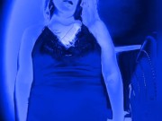 Cooling off before work. Getting ready for appointments 14/16