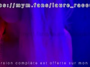 Laure Raccuzo - Fin de soirée en Club libertin, je suce un mec et j’avale tout son sperme en voiture 3/16