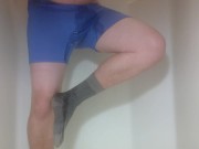 Pissing in the shower 16/16