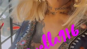 ONLYFANS/QUEENYELLA