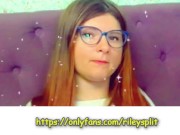 Innocent girl dreams of cumming with her older stepsister