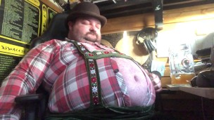 Octoberfest belly bear