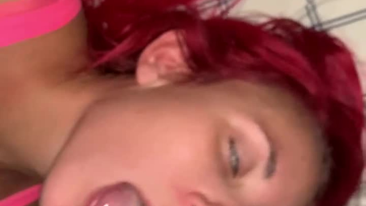 My daughter(娘)s best friend wakes me up with a (フェラ)blowjob - RedTube