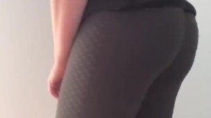 Tiktok Leggings try on teaser from blonde milf 