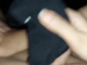 Padrona sega il suo schiavo con un calzino nero! (Onlyfans: Mistress Darkshine) 12/16