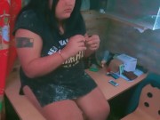 Recordando viejos tiempos de coqueteo con mi vecina la fumadora 1/16