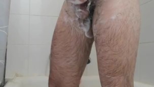 Je prend un bain et me lave 