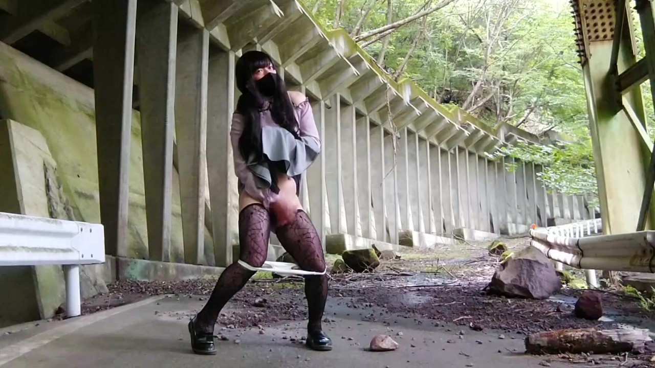 Masturbating and ejaculating on abandoned roads is my sexuality - Free Sex Video - RedTube