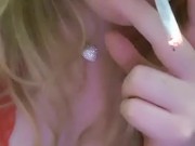 Another smoking video for you guys :p - pheobe j  - Screenshot 1 of 16 - Smoking