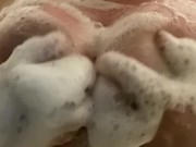 6 seconds of soapy tits
