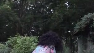 Outdoor twerk bbw tease