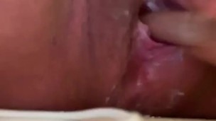 Masturbating my self with my lipgloss 👅👅👅