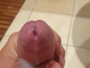 Quick cum after sexting a horny teen