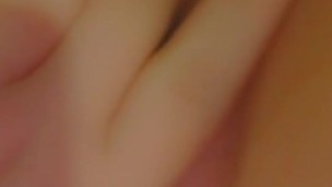 Wet ass pussy play with me 