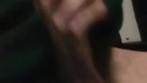 RICA MASTURBACION DE CERCA PENE CABEZON / CLOSE UP MASTURBATION