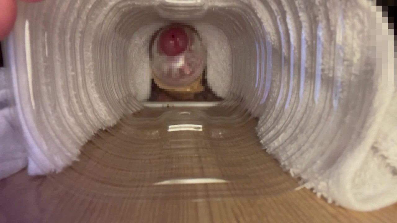 I made a cum shot in a plastic bottle. - Free Sex Video - RedTube