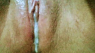 Fat juicy pussy orgasm on camera... text me wa.link/cn00uv