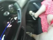 Voiture, branlette, chatte mouiller, anal et grosse ejac! Voyage façon Citron et Sorbet 2/16