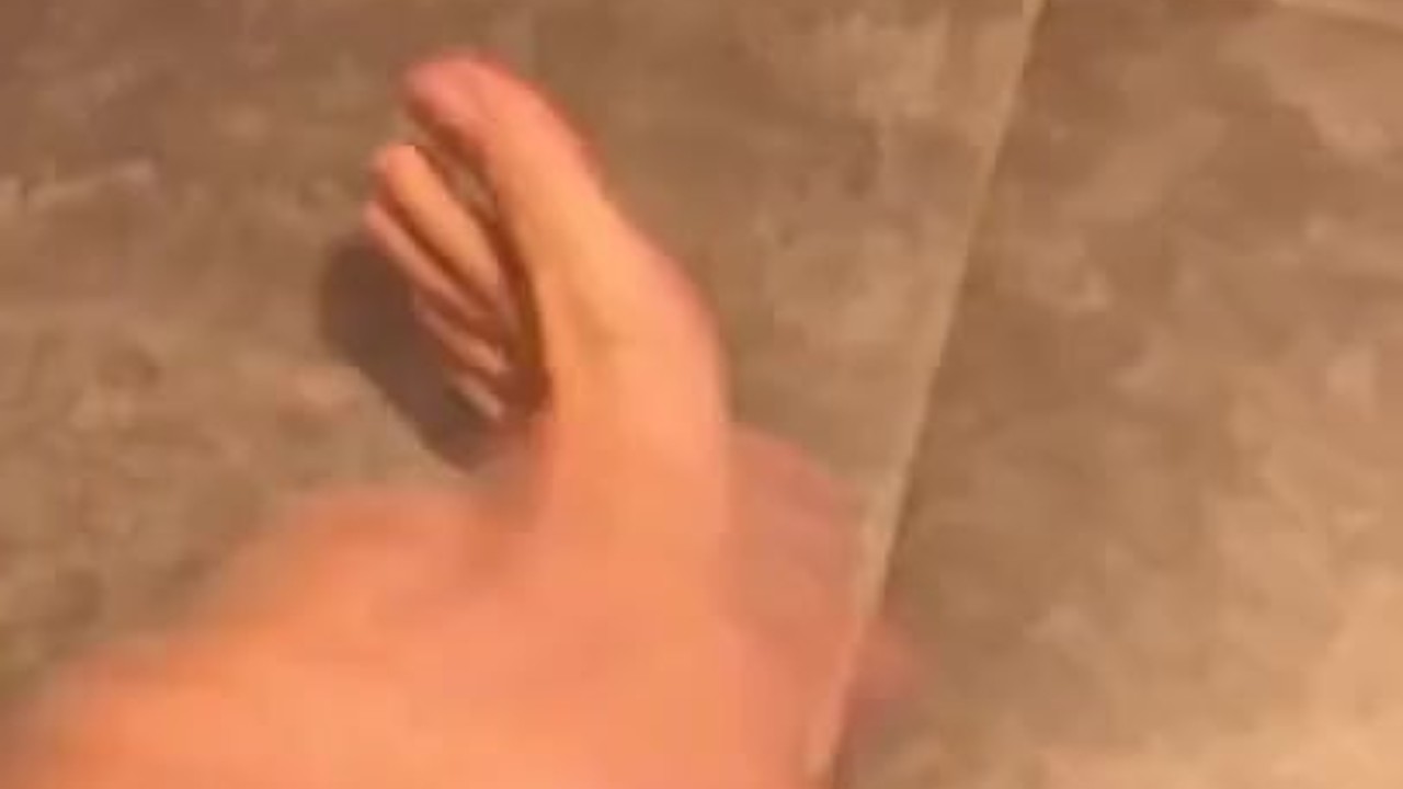 JERK OFF ON MY HUGE SMELL FEET! - Free Sex Video - RedTube