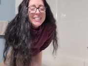 Nerdy Faery Panty Licking and Desperate Wetting in the Tub 1/16
