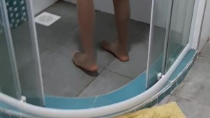 Go up and take a shower in Pantyhose 