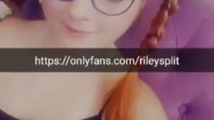 Redhair girl have wet pussy all day