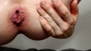 Gaping Anal Warmup For Fit Man 