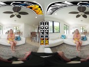 VIRTUALPORN - Busty Blonde MILF Robbin Banx Seduces Step Son In Shower 3/16