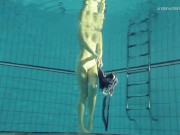 Underwater sexy body babe Duna Bultihalo 12/16