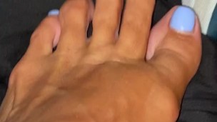 Smelly Gym socks and feet after working out