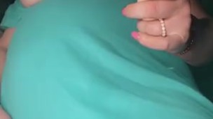 Amateur Milf Squirts on Cam for First Time