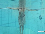 Lucy Gurchenko Strips her sexy suit in swimming pool 1/16